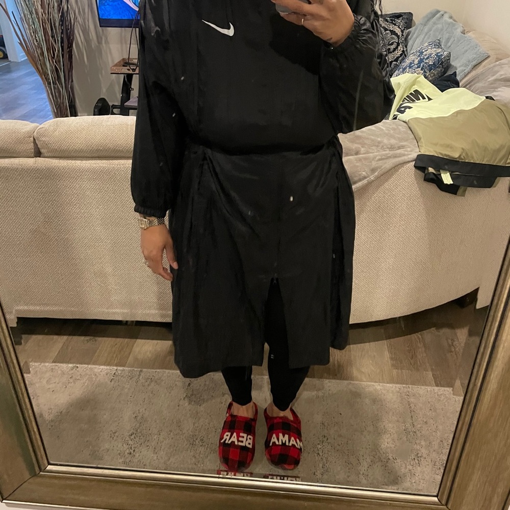 Long windbreaker Nike coat